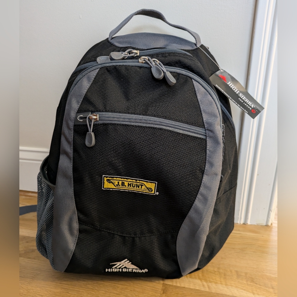 NWT High Sierra backpack